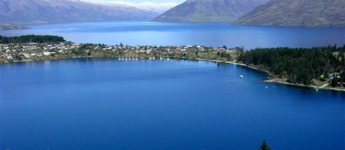 CroppedImage690300 1 Lake Wakatipu