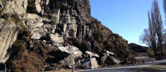 Mt Aspiring Rockfall