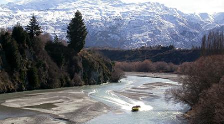 Jet boat on Kawarau