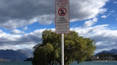 sign wanaka