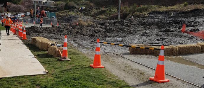 Lakeside Rd slip1