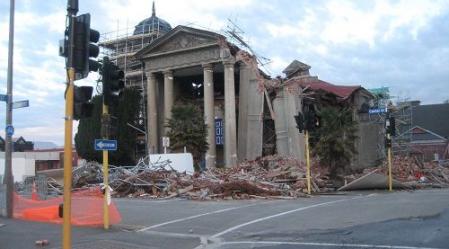 1_Earthquake_damage_resized.jpg