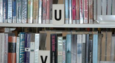 1_Library_books_2_resized.jpg
