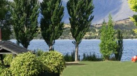 2_glendhu_bay_holiday_park_resized.jpg