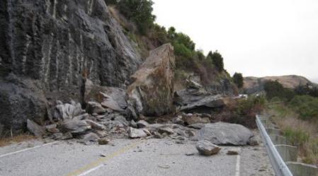 Mount_Aspiring_Rock_Fall.jpg