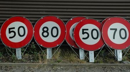 Speed_Limits_signs_resized.jpg