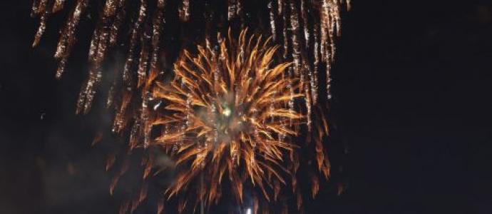 1_NYE_fireworks4_resized.jpg