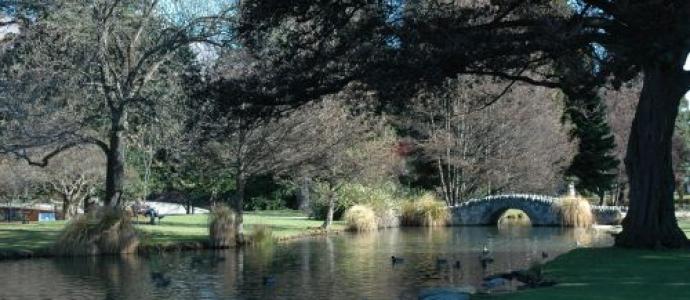queenstown_gardens_2.jpg