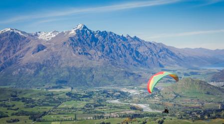 Paragliding Coronet Peak 2 small